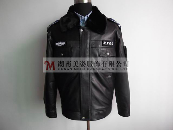 國土監(jiān)察標(biāo)志服，標(biāo)志