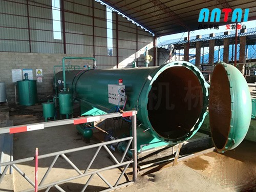 木材防腐罐使用現(xiàn)場(chǎng)